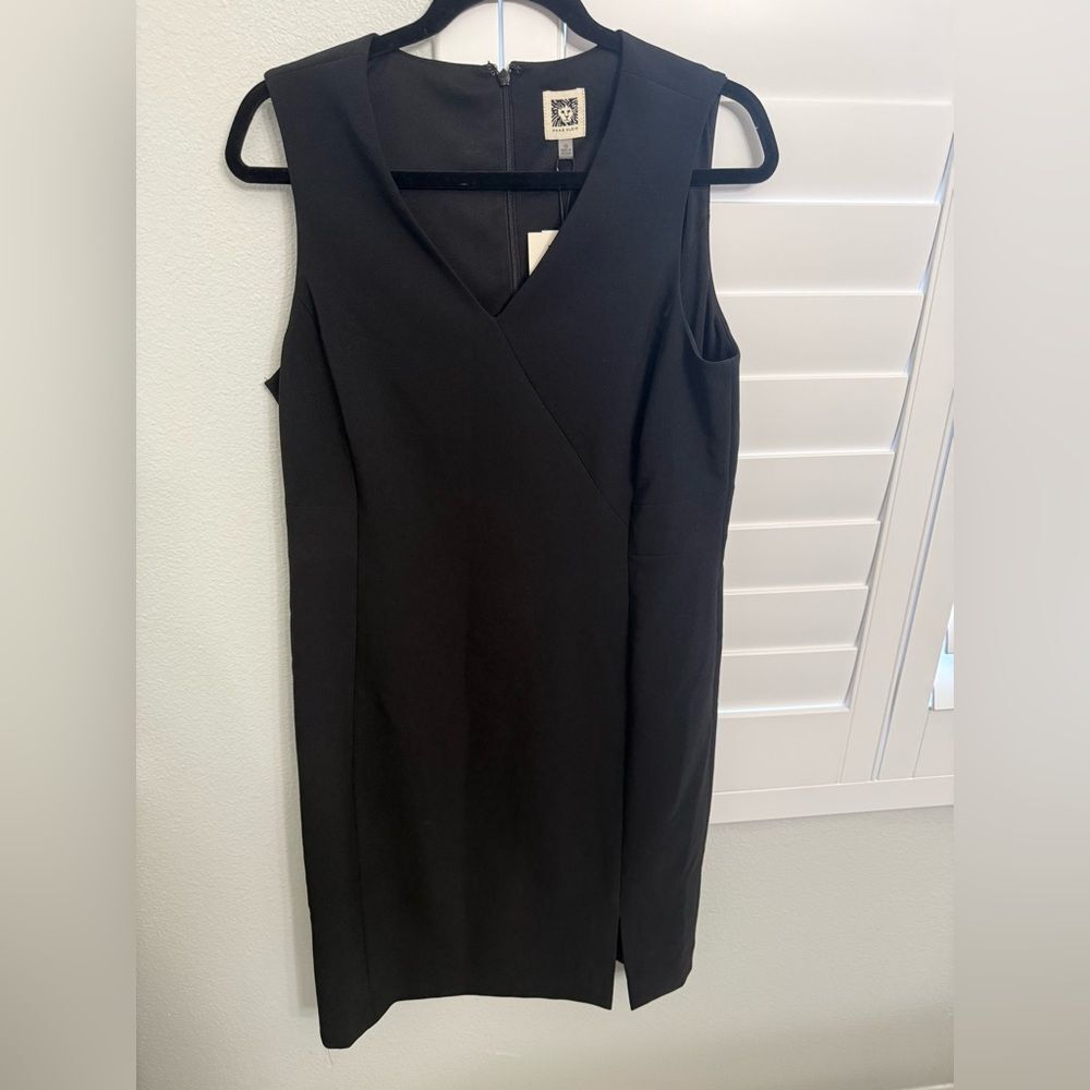 Brand new Anne Klein Black V-Neck Midi Dress size 10